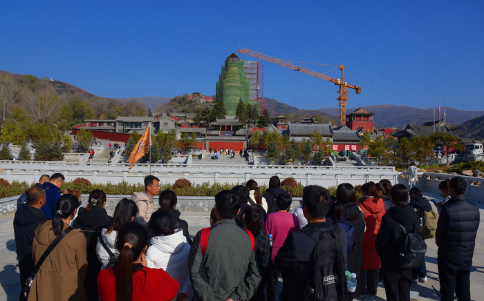 秋日五臺(tái)山醉游人-37151.jpg 秋日五臺(tái)山醉游人-37151.jpg