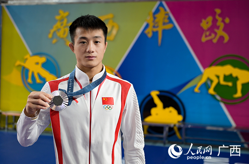 廣西摔跤運動員曹利國。人民網(wǎng) 雷琦竣攝