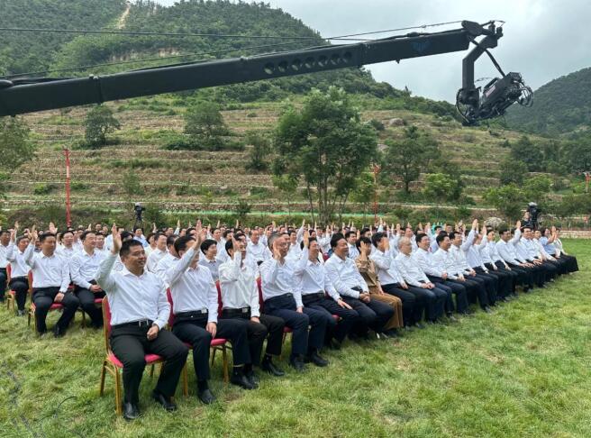 打造鄉(xiāng)村振興齊魯樣板 《對話》特別節(jié)目齊探山東密碼 打造鄉(xiāng)村振興齊魯樣板 《對話》特別節(jié)目齊探山東密碼