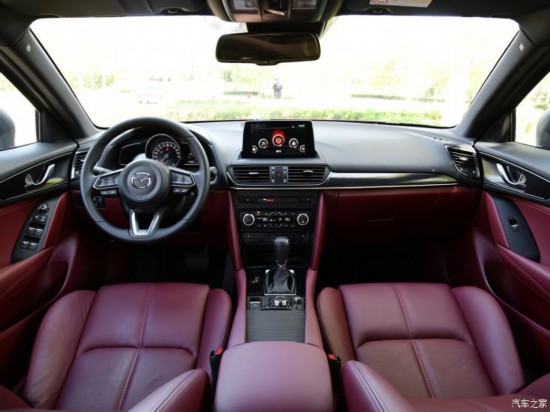 一汽馬自達(dá) 馬自達(dá)CX-4 2020款 2.5L 自動(dòng)四驅(qū)頂配版